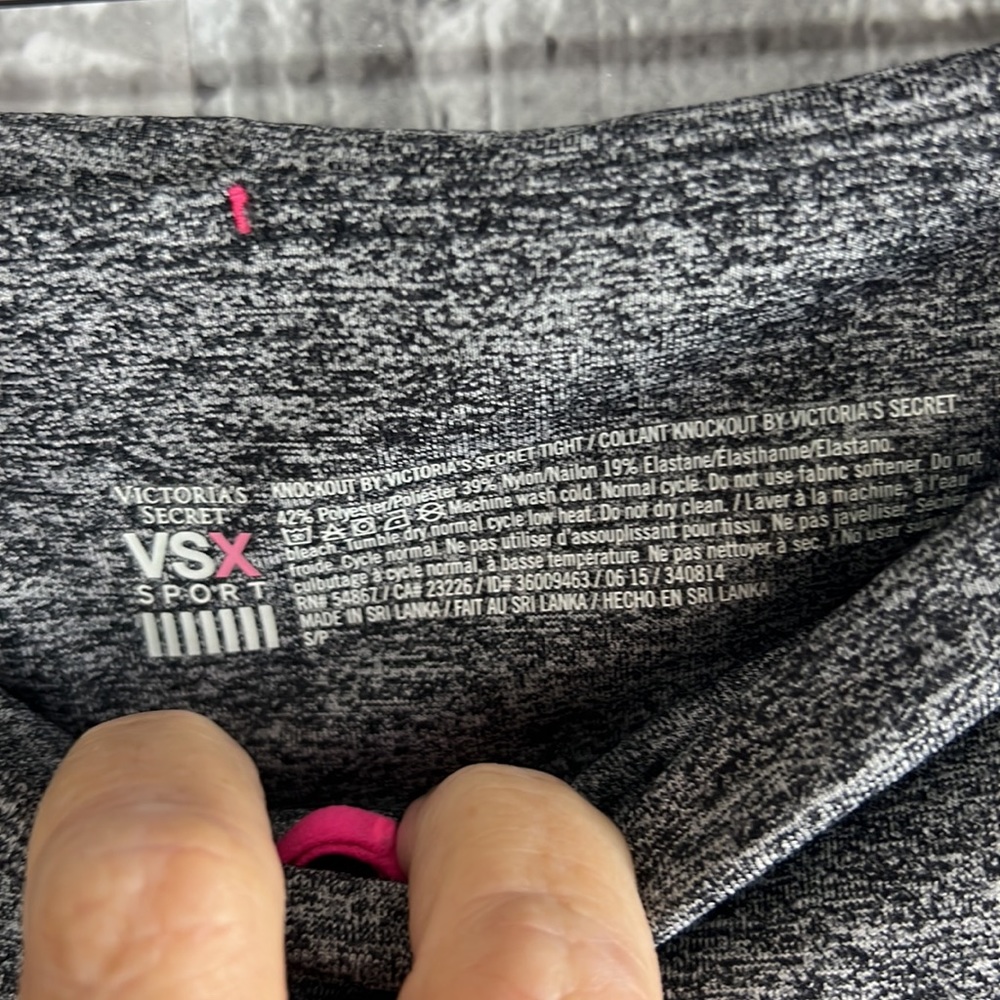 Victoria's Secret's - Picture 3 of 6